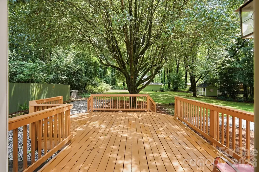 7919 Linda Lake Drive Charlotte NC 28215
