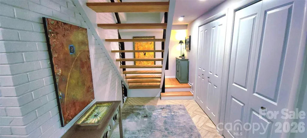 308 Woodfield Drive Asheville NC 28803
