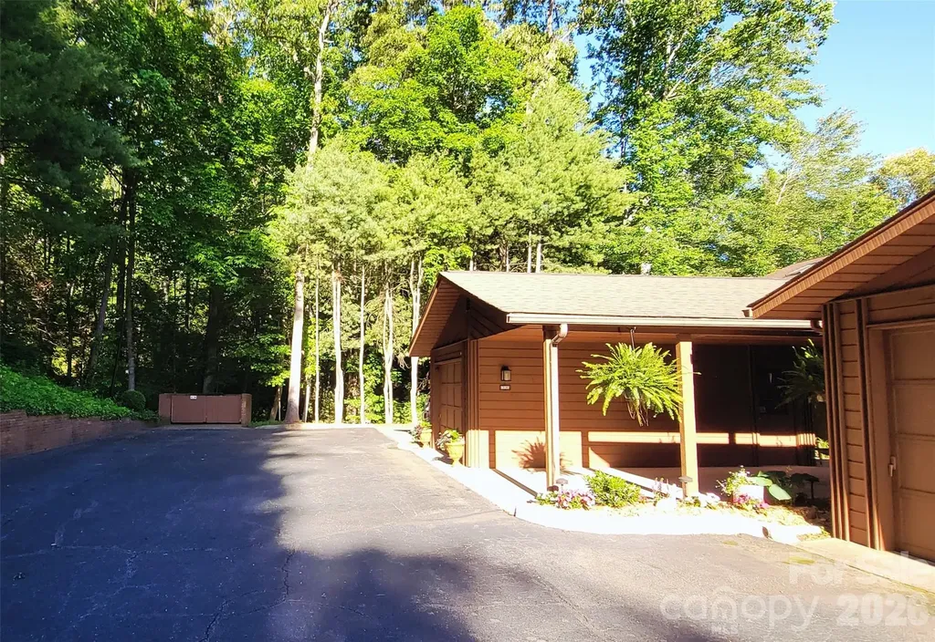308 Woodfield Drive Asheville NC 28803