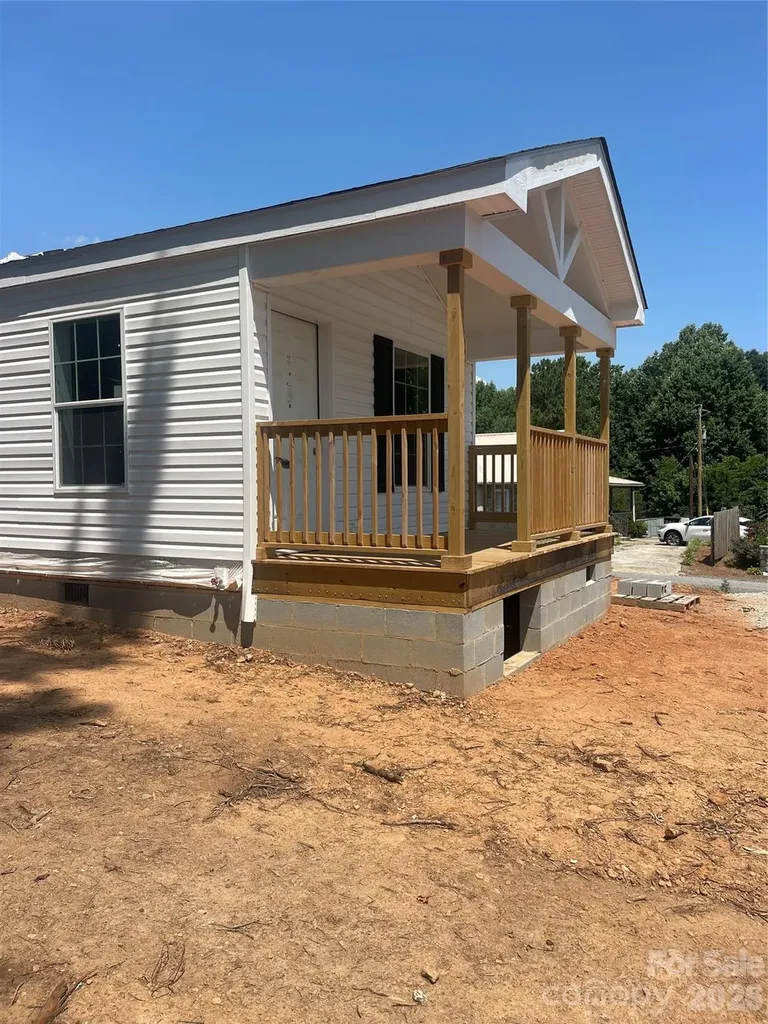 81 Gravel Hill Court Taylorsville NC 28681