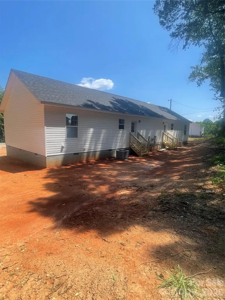 81 Gravel Hill Court Taylorsville NC 28681