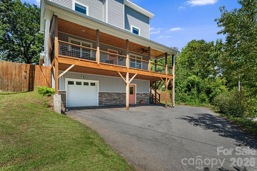 14 3rd Street Asheville NC 28803