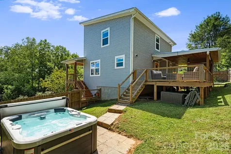 14 3rd Street Asheville NC 28803