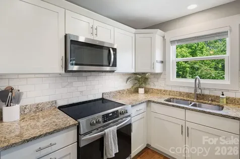14 3rd Street Asheville NC 28803