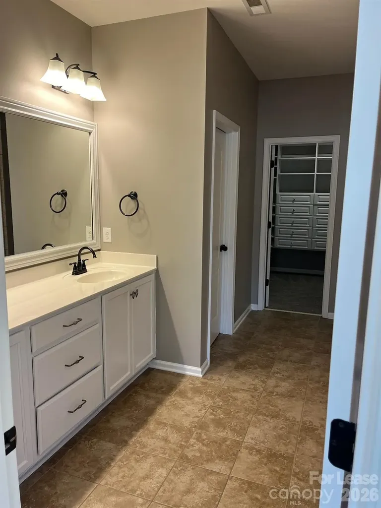 8100 Whitehawk Hill Road Waxhaw NC 28173