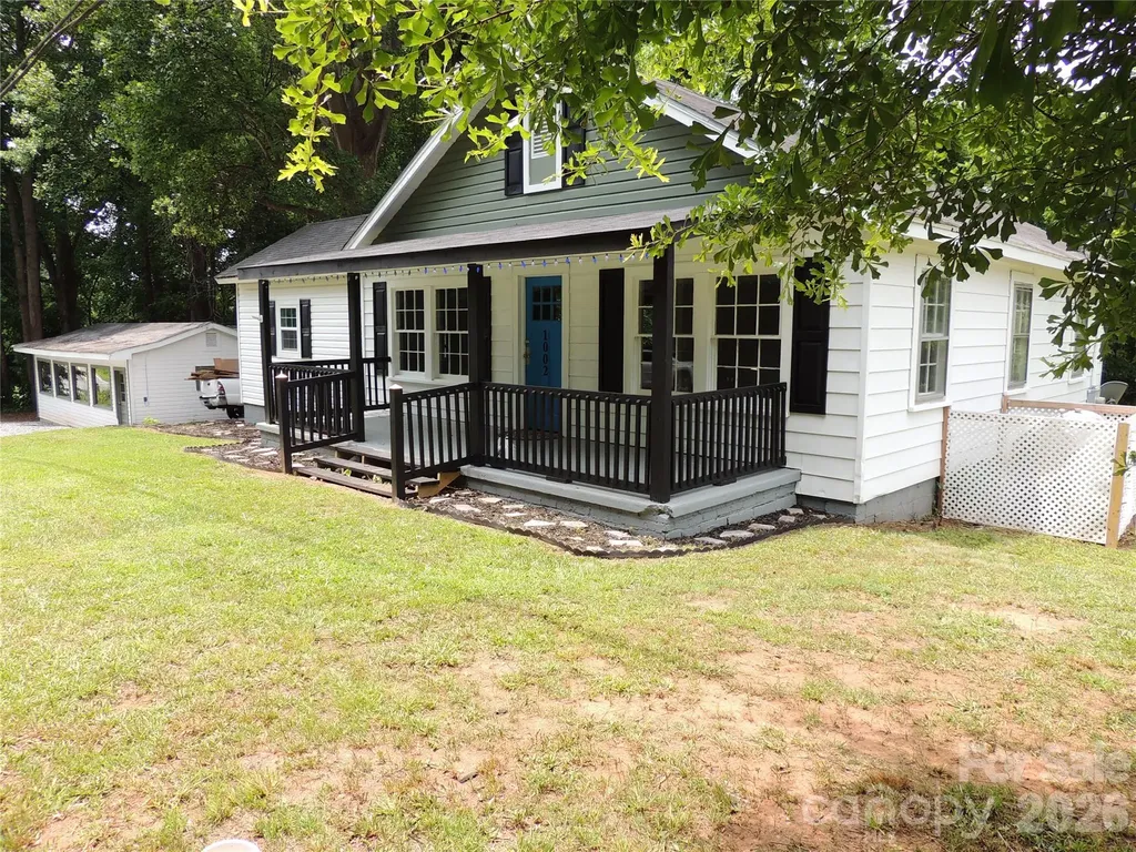 1002 S Main Street S Rutherfordton NC 28139