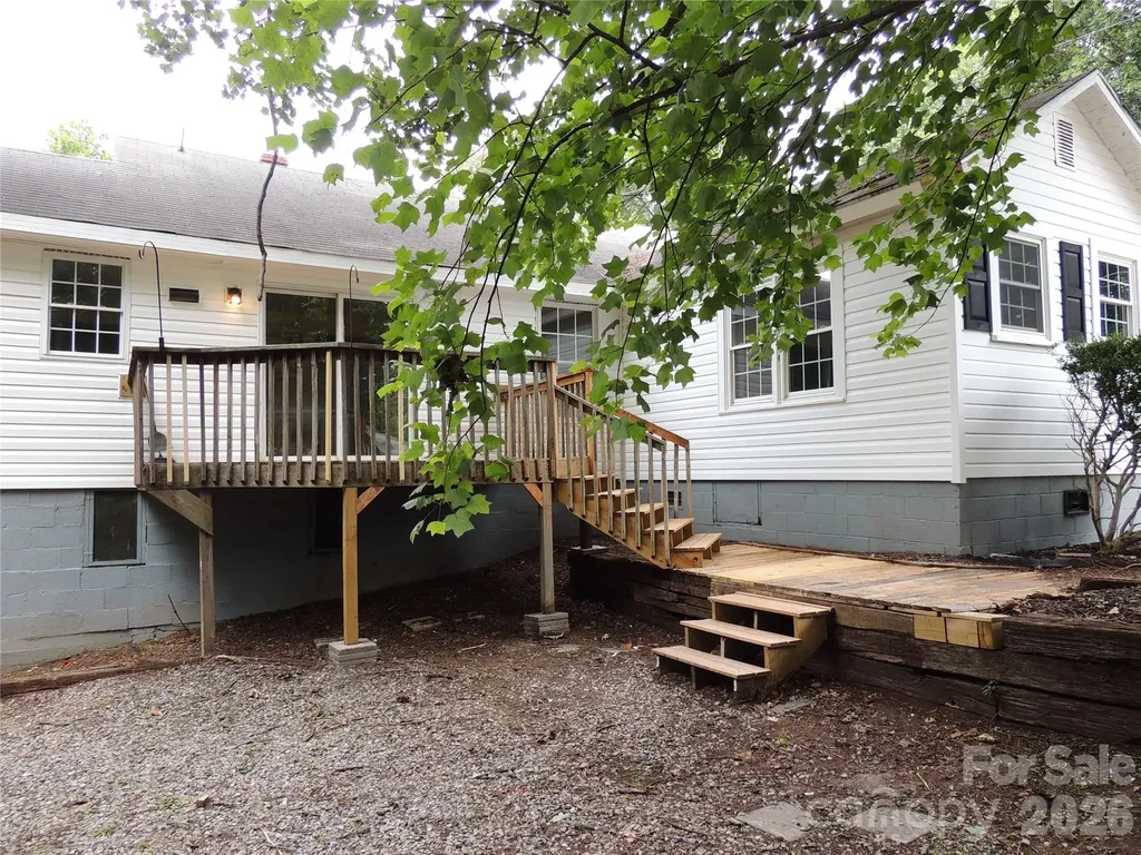 1002 S Main Street S Rutherfordton NC 28139