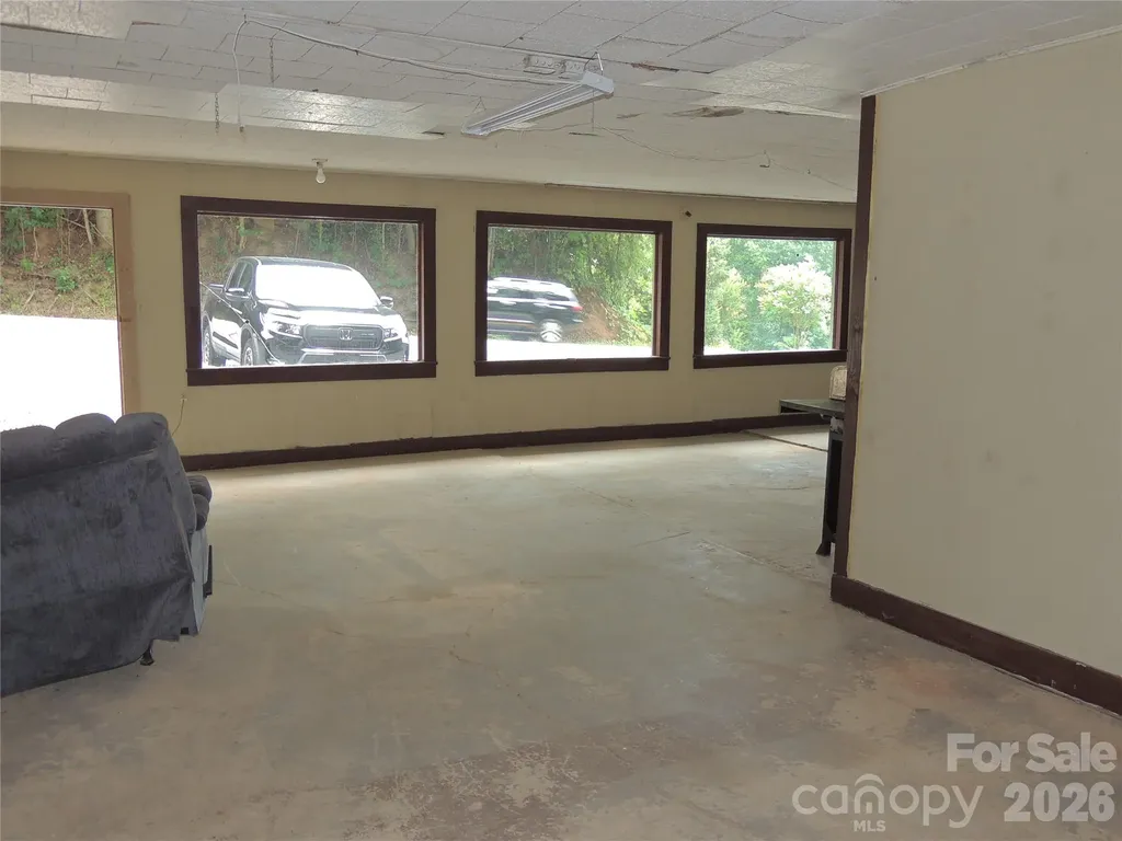 1002 S Main Street S Rutherfordton NC 28139