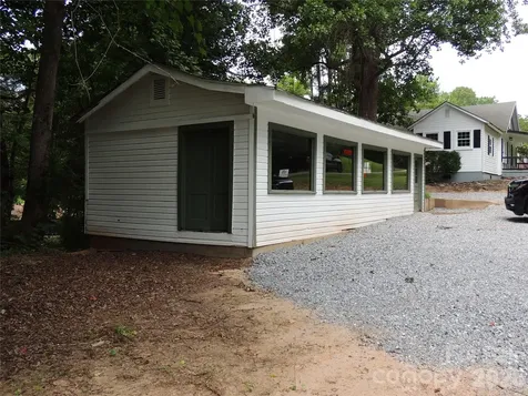 1002 S Main Street S Rutherfordton NC 28139