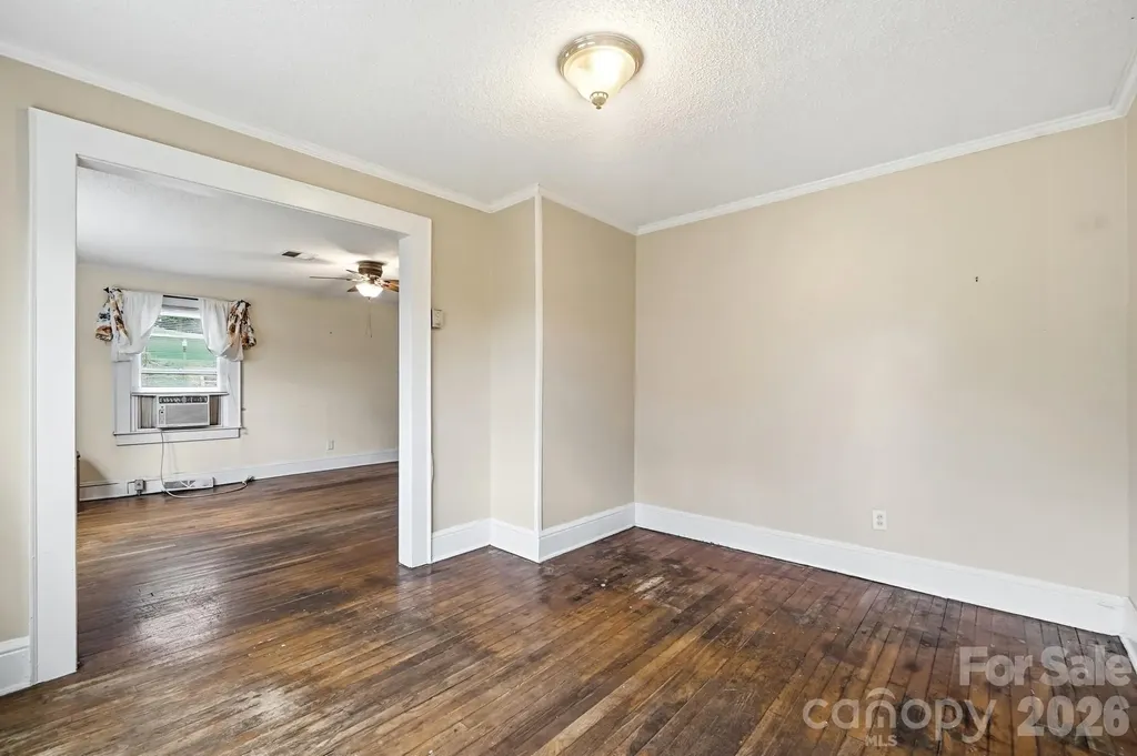 121 Piedmont Drive Lawndale NC 28090