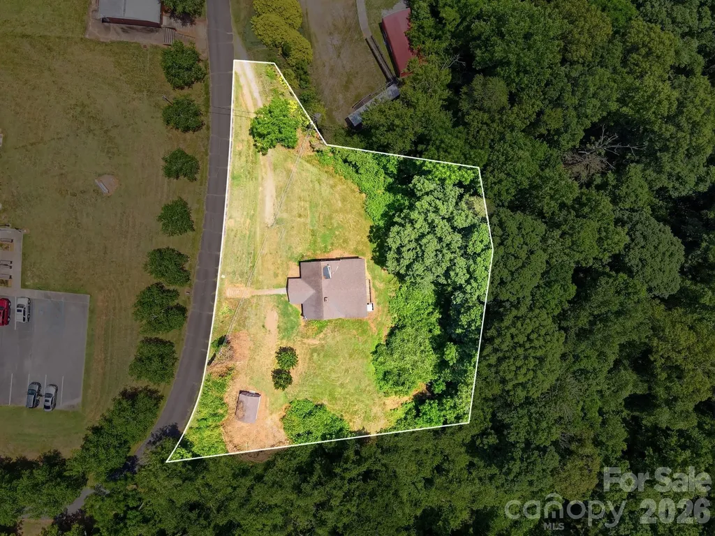 121 Piedmont Drive Lawndale NC 28090