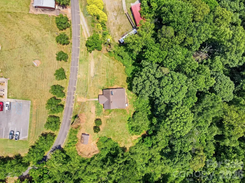 121 Piedmont Drive Lawndale NC 28090