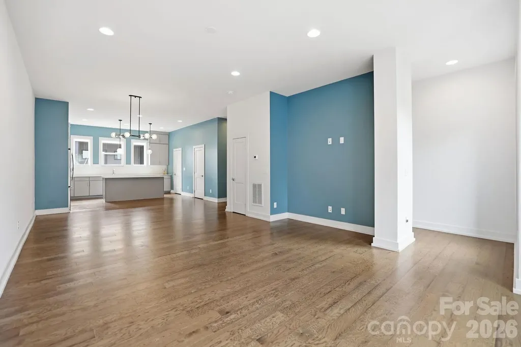 1207 E 36th Street Charlotte NC 28205