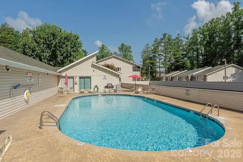 321 Britton Creek Drive Hendersonville NC 28791