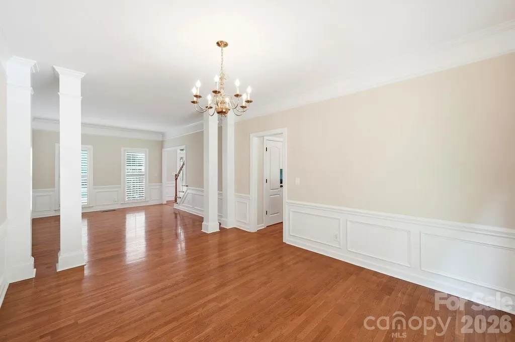 6821 Hollow Oak Drive Charlotte NC 28227