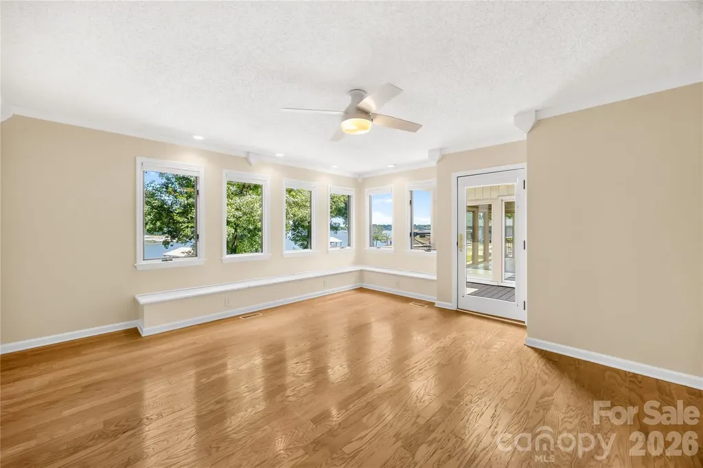 3960 Burton Lane Denver NC 28037