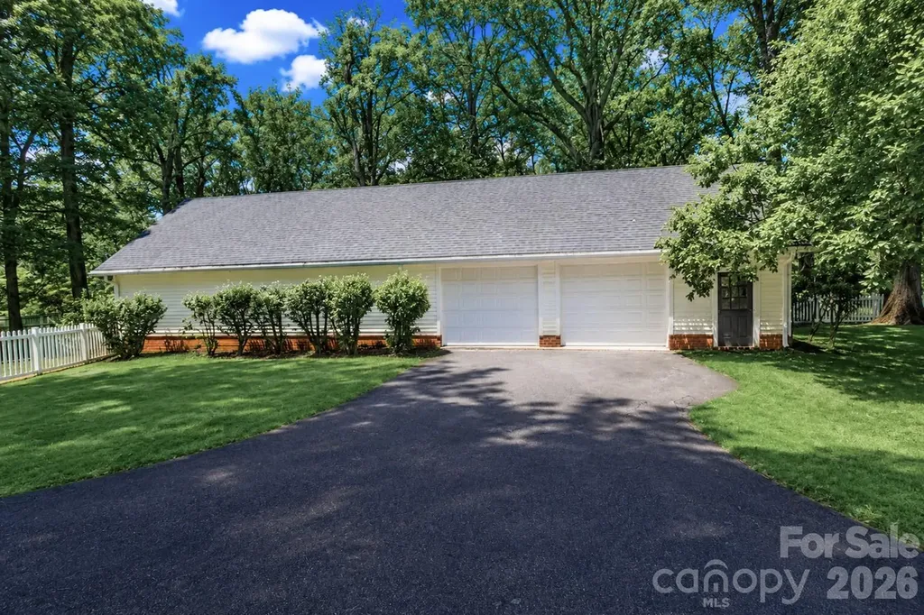 331 Beaver Farm Road Statesville NC 28625