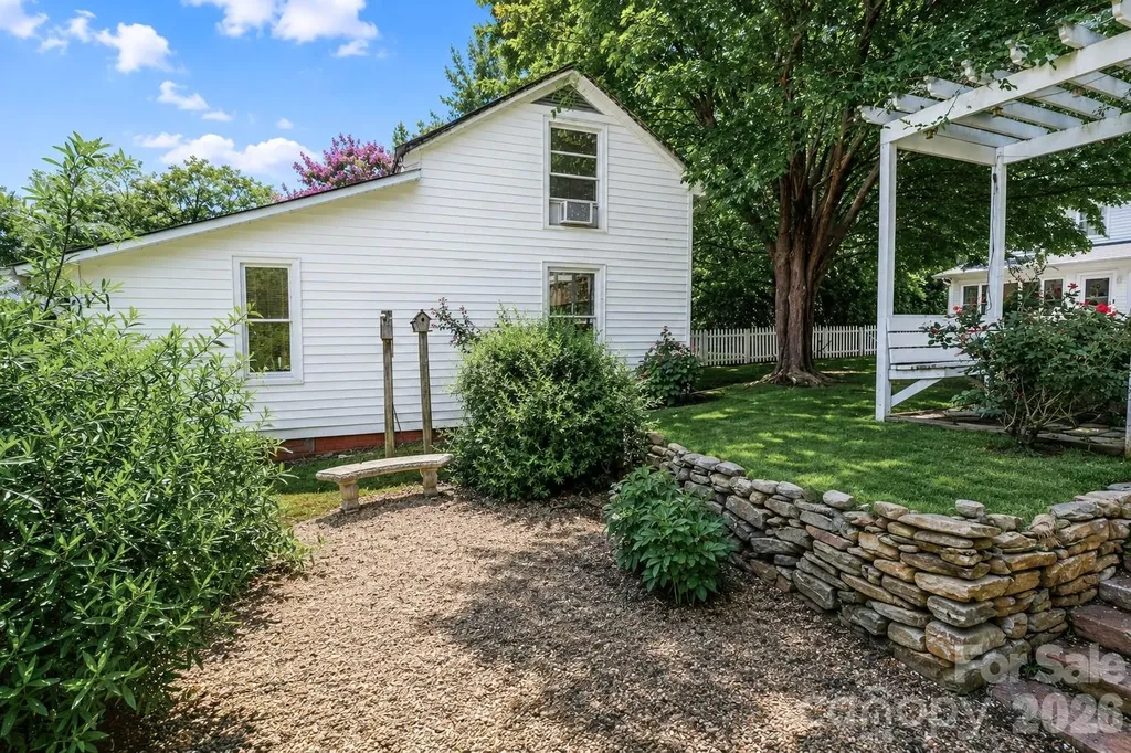 331 Beaver Farm Road Statesville NC 28625