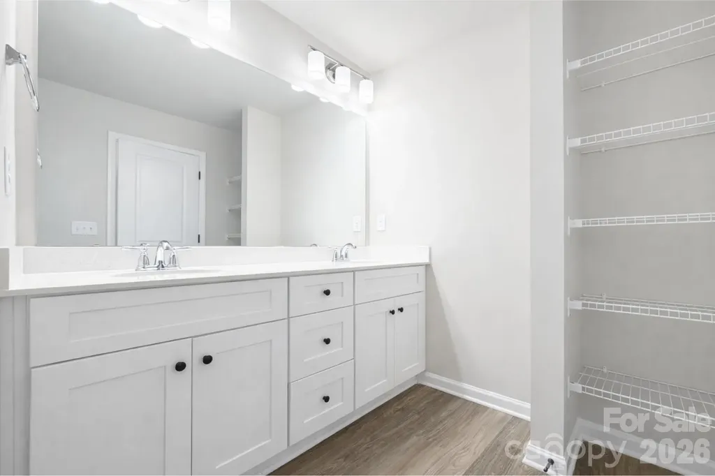3111 Aberleaf Lane Charlotte NC 28227