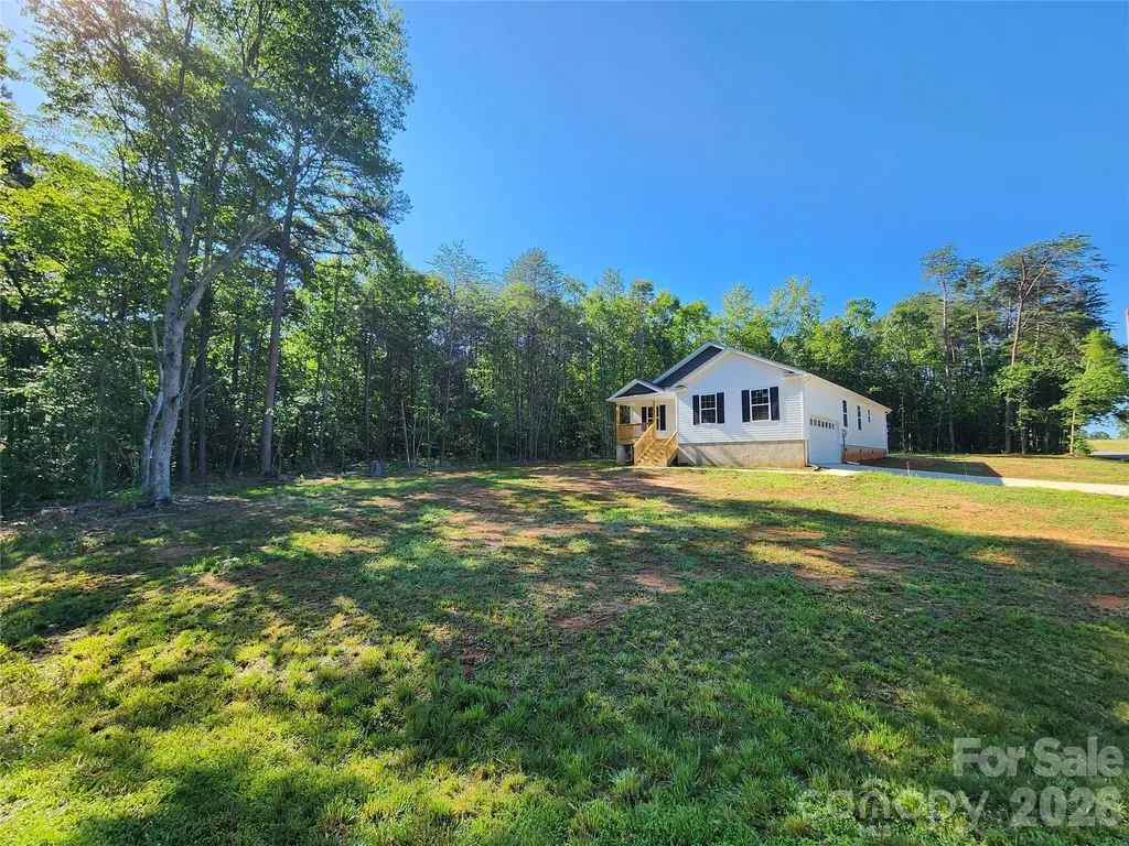 5900 Flamingo Drive Conover NC 28613