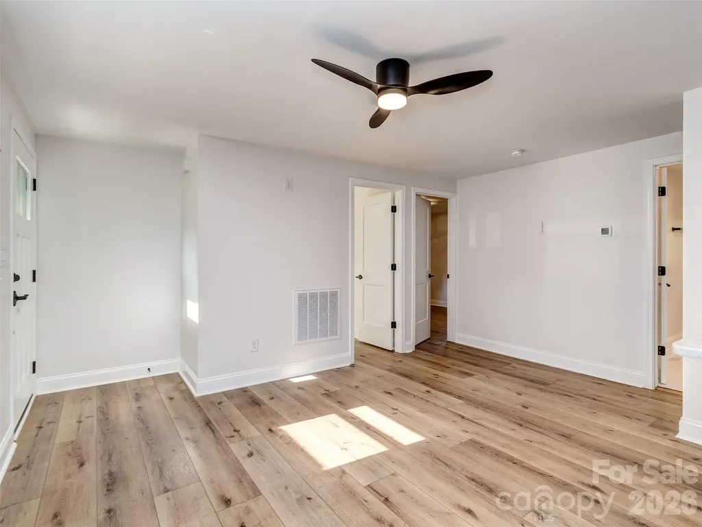 408 S Jackson Avenue Waxhaw NC 28173
