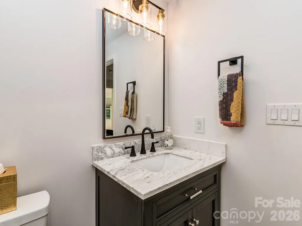408 S Jackson Avenue Waxhaw NC 28173
