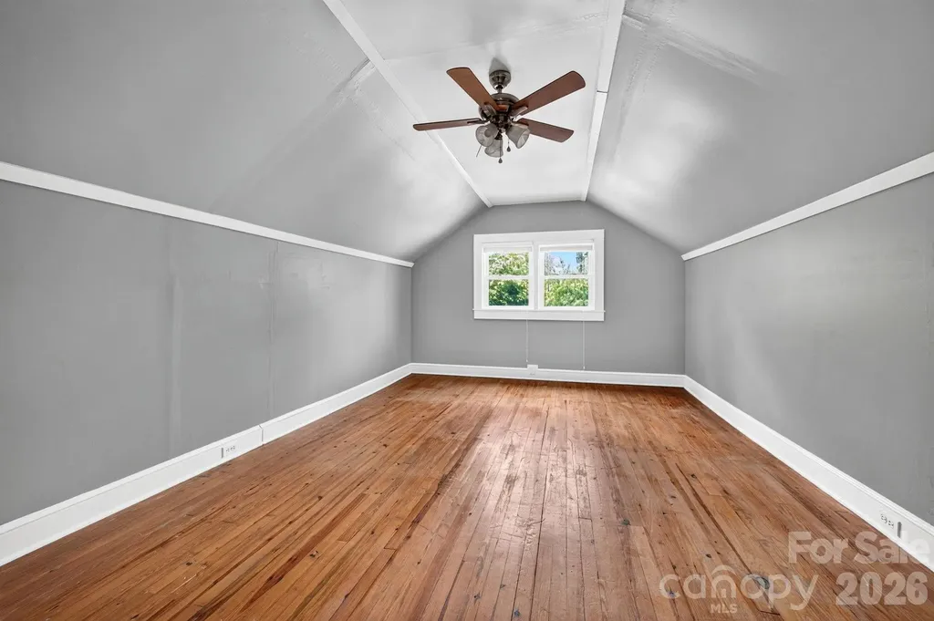 72 Ivanhoe Avenue Asheville NC 28806