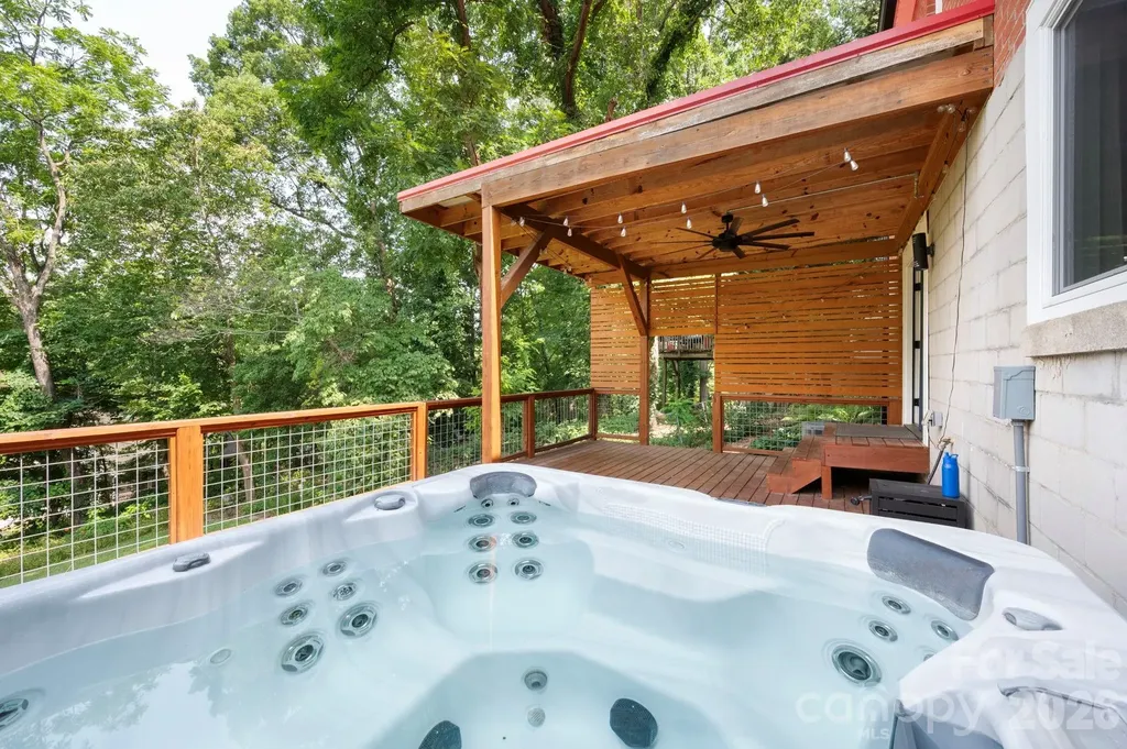 72 Ivanhoe Avenue Asheville NC 28806