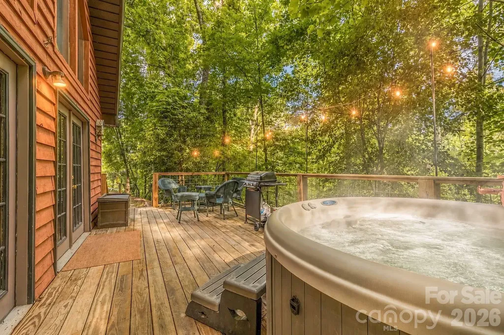 112 Eagle Nest Road Bryson City NC 28713