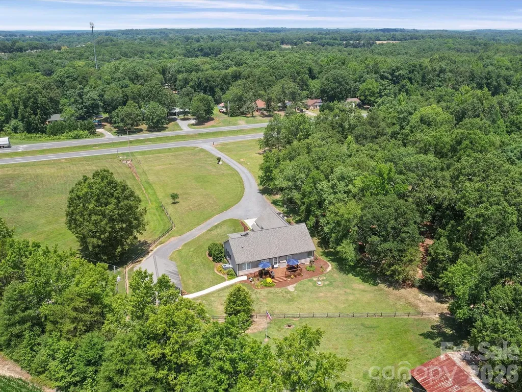 24794 Nc 24/27 Highway Albemarle NC 28001