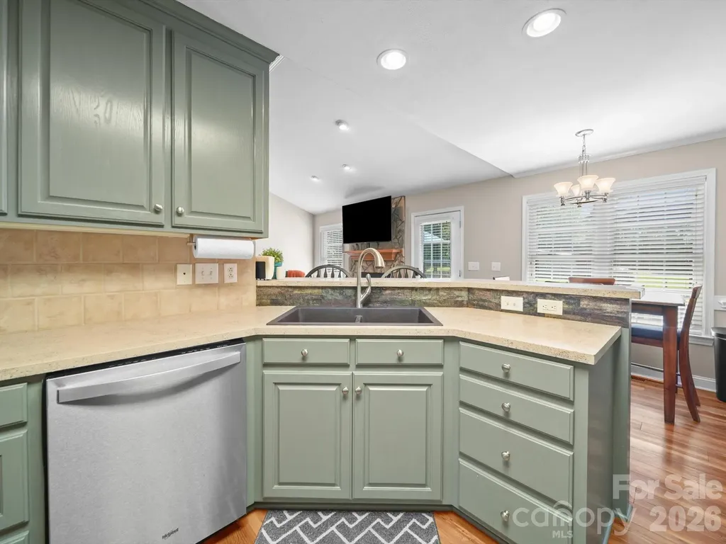 24794 Nc 24/27 Highway Albemarle NC 28001