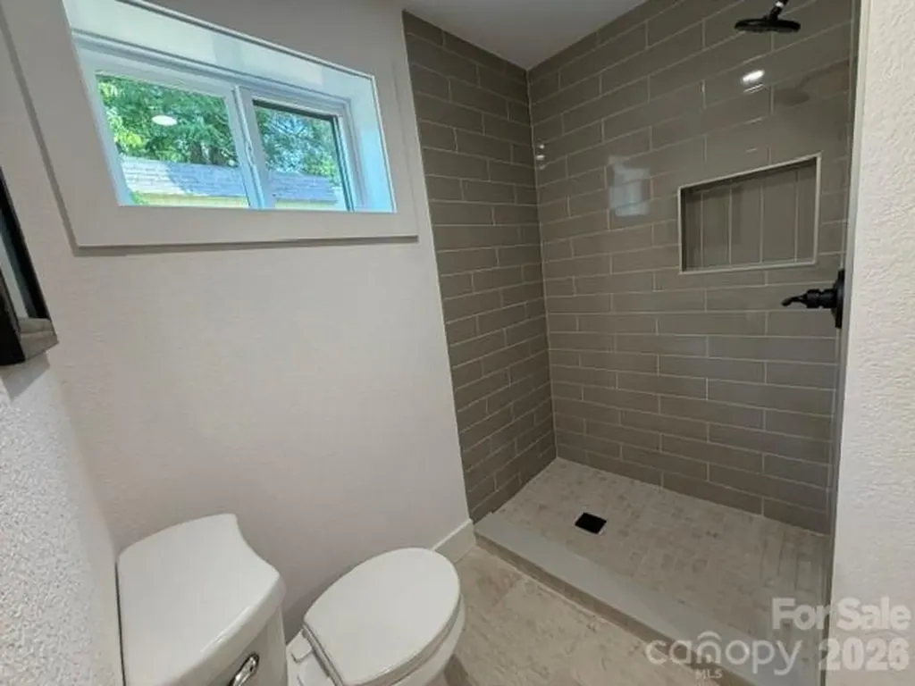 170 Clifton Avenue Bryson City NC 28713