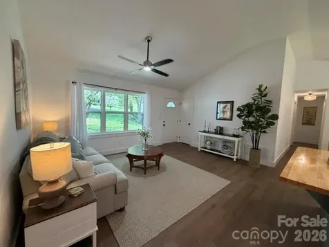 170 Clifton Avenue Bryson City NC 28713