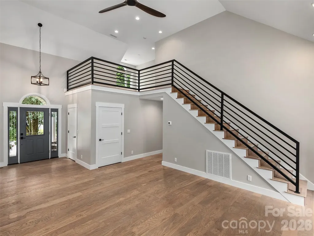 104 Arrowood Lane Hendersonville NC 28791