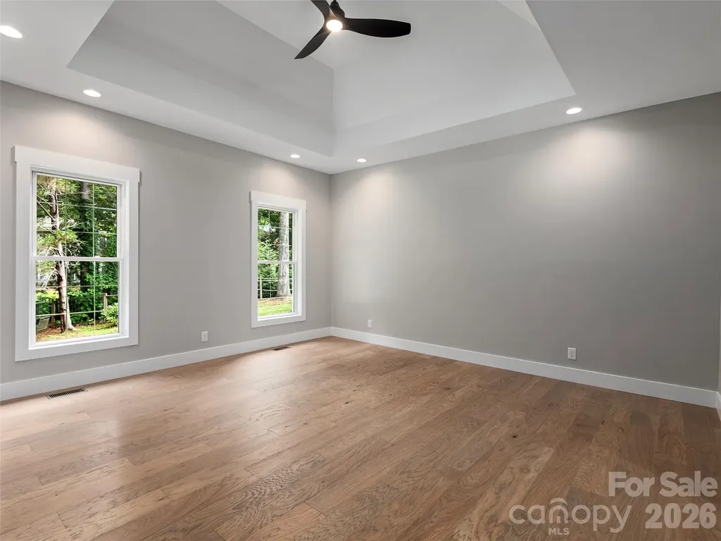 104 Arrowood Lane Hendersonville NC 28791
