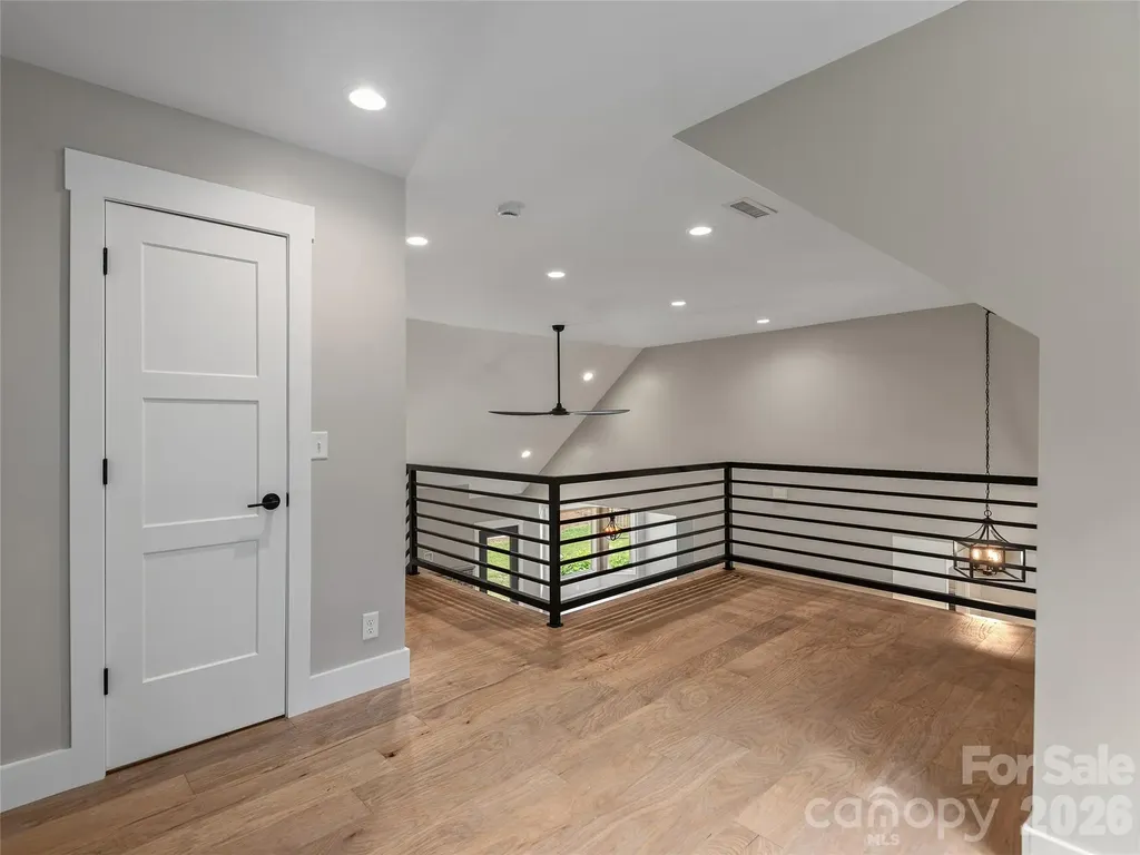 104 Arrowood Lane Hendersonville NC 28791