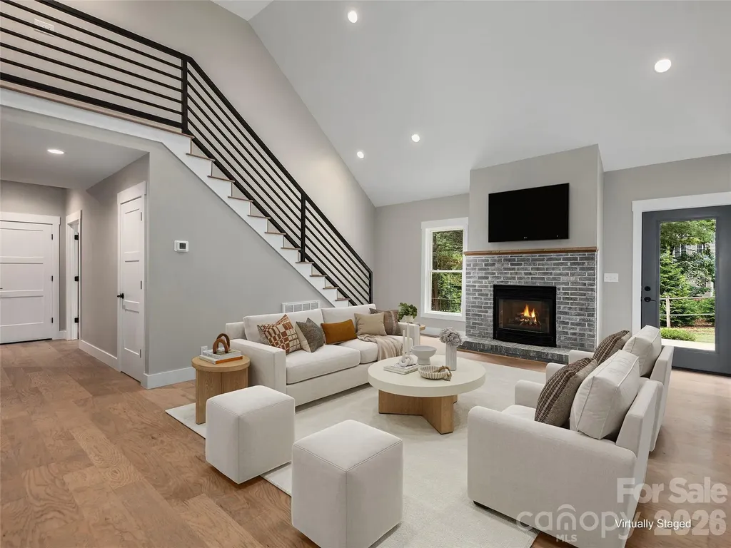 104 Arrowood Lane Hendersonville NC 28791