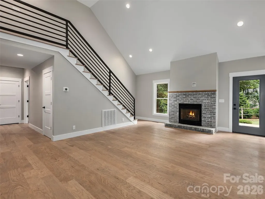 104 Arrowood Lane Hendersonville NC 28791