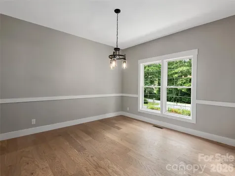 104 Arrowood Lane Hendersonville NC 28791