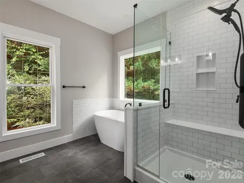 104 Arrowood Lane Hendersonville NC 28791