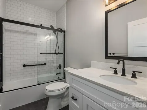 104 Arrowood Lane Hendersonville NC 28791