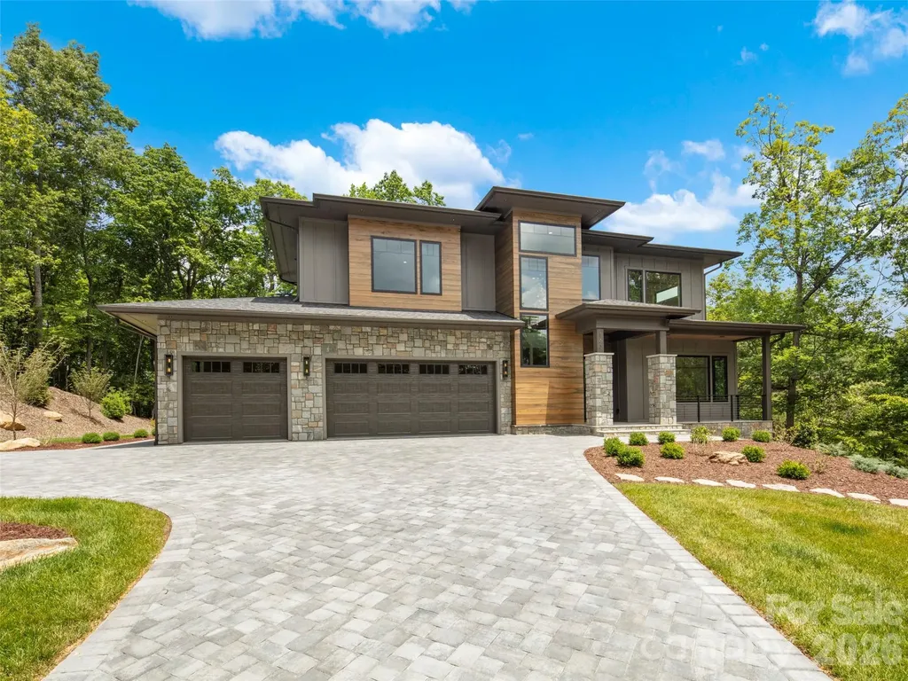163 Stonefly Drive Horse Shoe NC 28742
