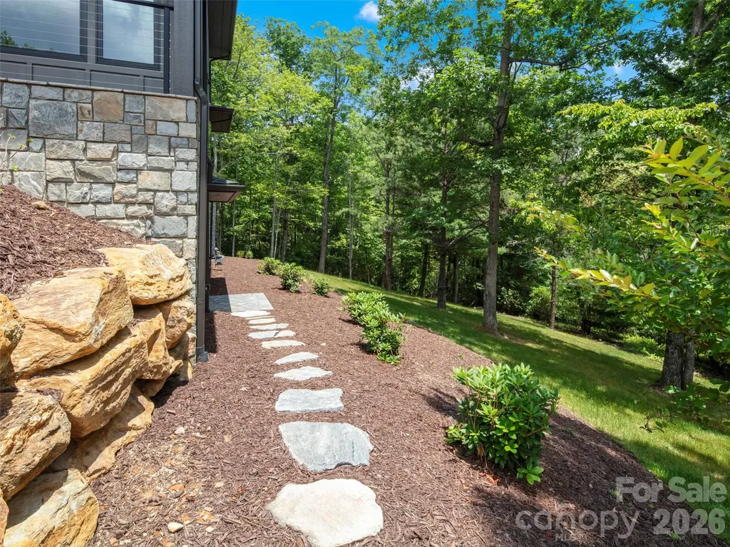 163 Stonefly Drive Horse Shoe NC 28742