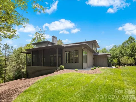 163 Stonefly Drive Horse Shoe NC 28742