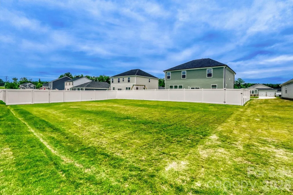 3244 Maya Lane Midland NC 28107