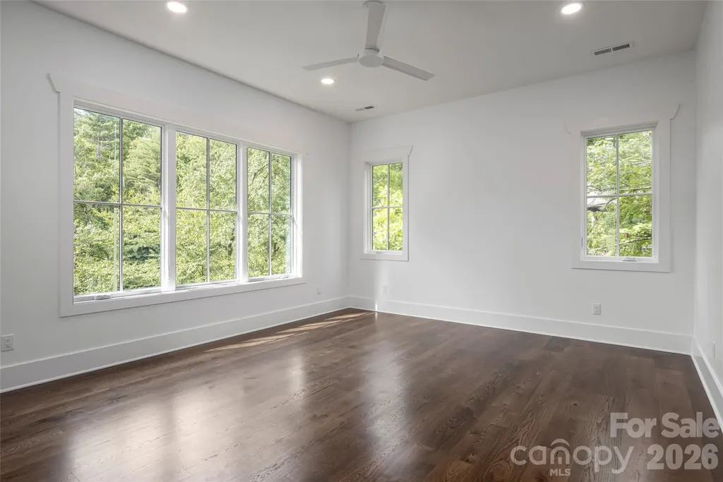 58 Blackgum Court Hendersonville NC 28739