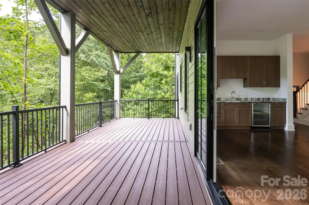 58 Blackgum Court Hendersonville NC 28739