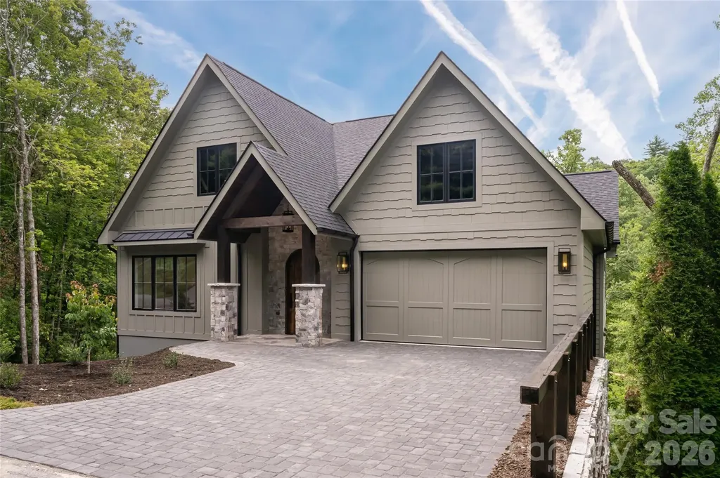 58 Blackgum Court Hendersonville NC 28739