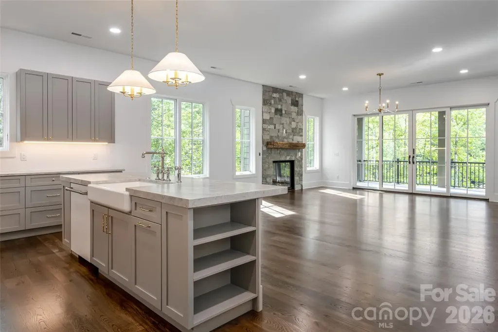 58 Blackgum Court Hendersonville NC 28739