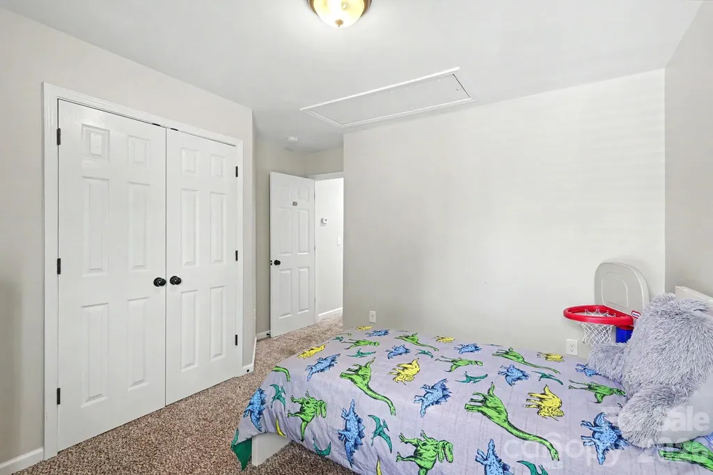 7413 Tupelo Lane Charlotte NC 28269